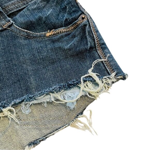Next Jeans Medium Wash Low Rise Denim Cutoff Shorts - Size 26 - Picture 2 of 13